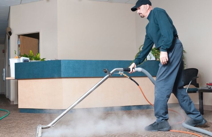 Why Choose Spotless Cleaners for Your Commercial Carpet Cleaning Needs